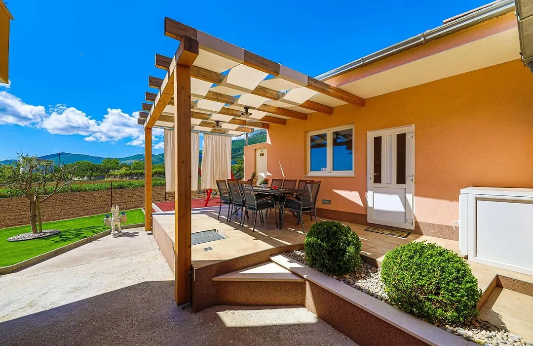 Villa Mijo-1